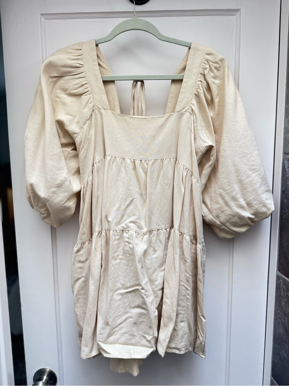 Petal & Pup Cream Puff-Sleeve Dress
